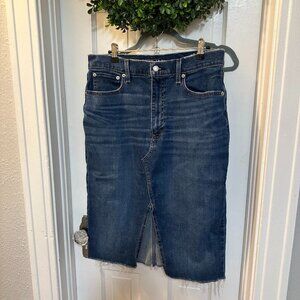 Abercrombie Knee Length Dark Denim Cutoff Skirt w/V Slit in the Front-Size 31
